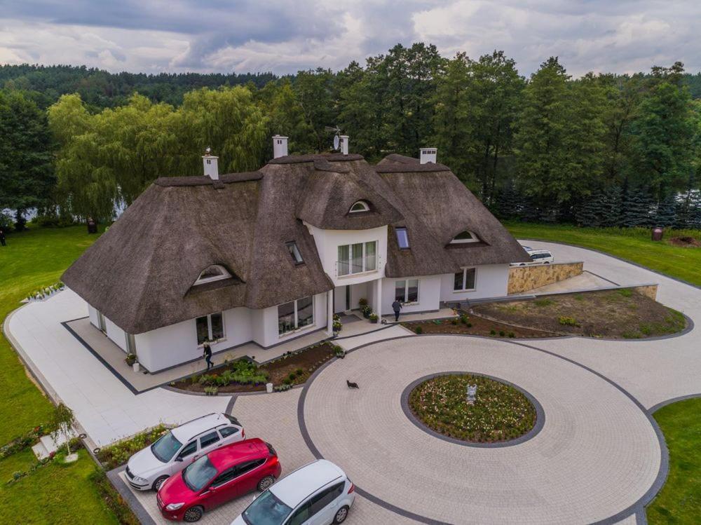 Villa Strzecha Chopina - Dom I Polwysep Tylko Dla Ciebie Lidzbark Welski Exterior foto