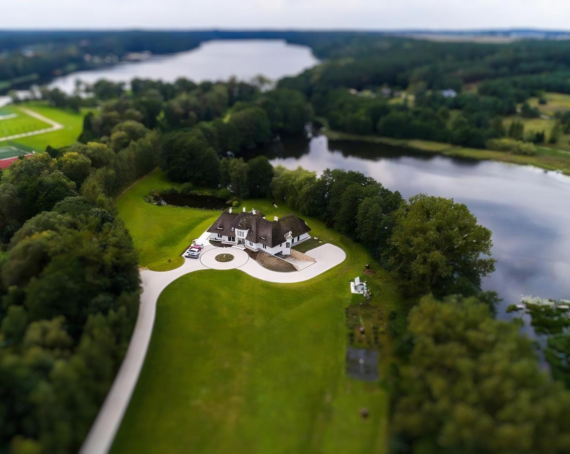 Villa Strzecha Chopina - Dom I Polwysep Tylko Dla Ciebie Lidzbark Welski Exterior foto