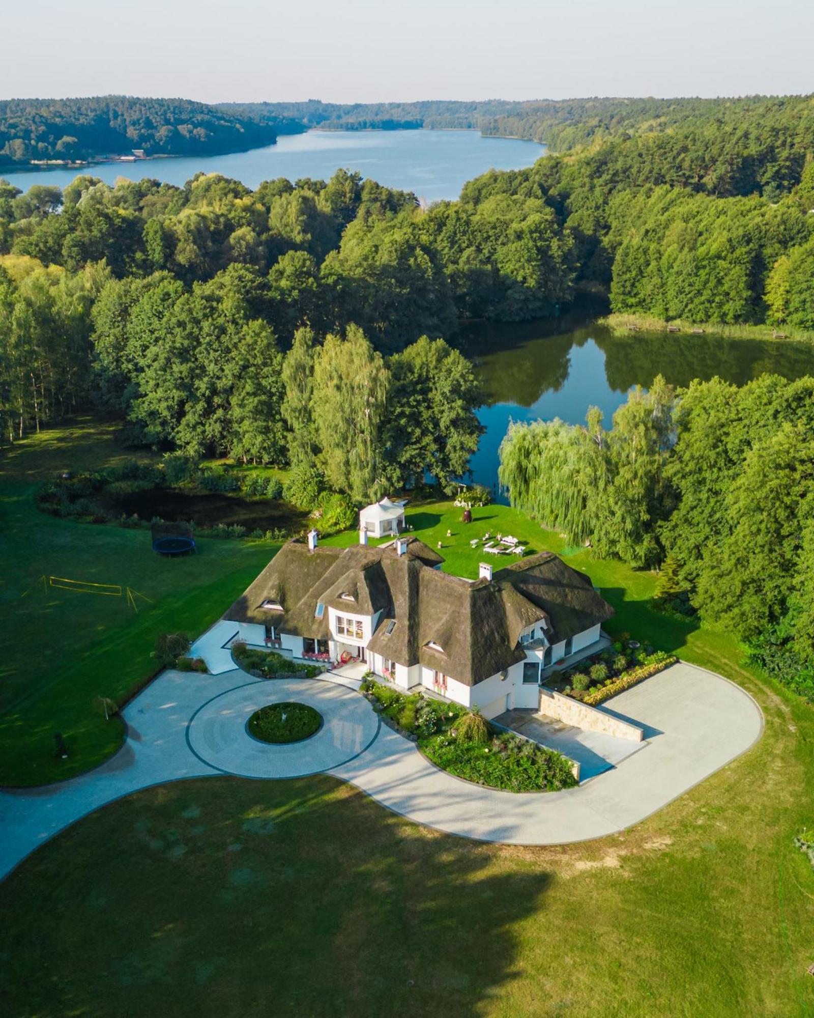 Villa Strzecha Chopina - Dom I Polwysep Tylko Dla Ciebie Lidzbark Welski Exterior foto