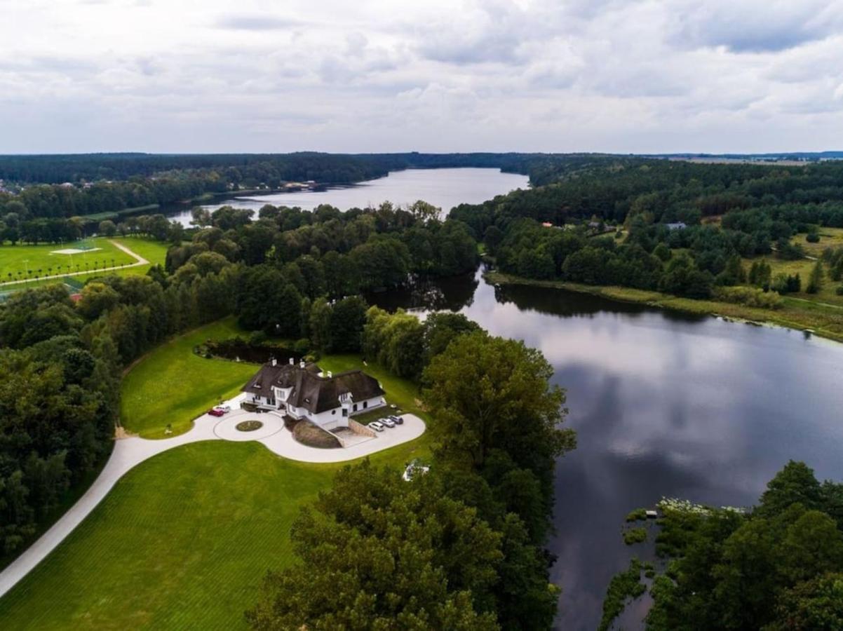 Villa Strzecha Chopina - Dom I Polwysep Tylko Dla Ciebie Lidzbark Welski Exterior foto